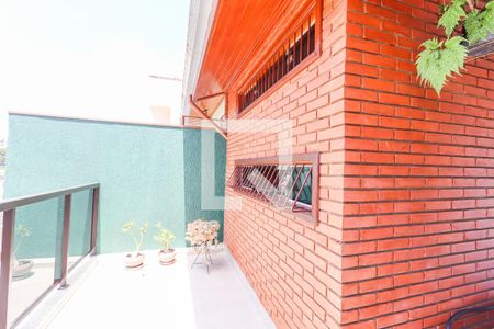 Casa à venda com 288m², 3 quartos e 4 vagas Casa à venda com 288m², 3 quartos e 4 vagasSacada