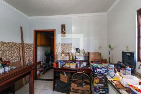 Casa à venda com 288m², 3 quartos e 4 vagas Casa à venda com 288m², 3 quartos e 4 vagasEdícula