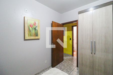 Casa à venda com 288m², 3 quartos e 4 vagas Casa à venda com 288m², 3 quartos e 4 vagasQuarto 3