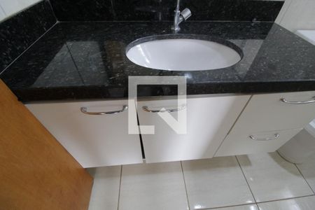 Banheiro Suíte de apartamento para alugar com 3 quartos, 200m² em Laranjeiras, Uberlândia