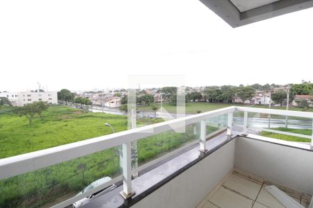 Sacada Sala de apartamento para alugar com 3 quartos, 200m² em Laranjeiras, Uberlândia