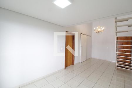 Sala de apartamento para alugar com 3 quartos, 200m² em Laranjeiras, Uberlândia