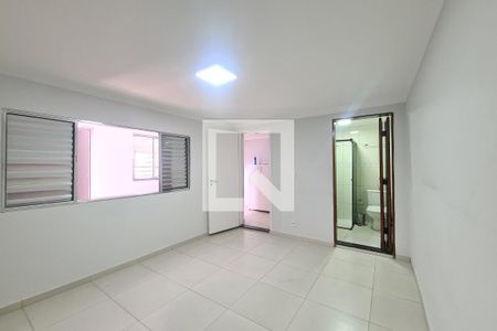 Suíte 1 de casa à venda com 4 quartos, 200m² em Vila Antonieta, São Paulo