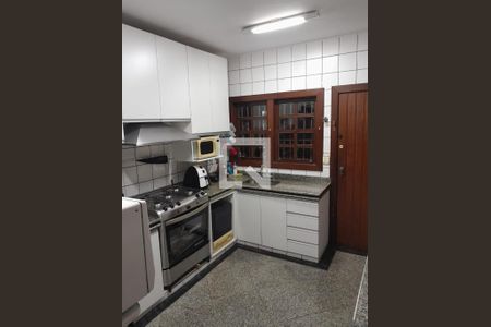 Casa à venda com 4 quartos, 192m² em Paquetá, Belo Horizonte