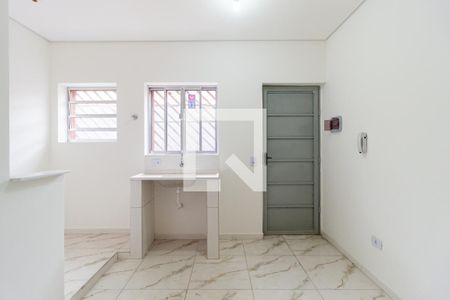 Cozinha de kitnet/studio para alugar com 1 quarto, 12m² em Belenzinho, São Paulo