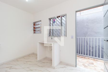 Cozinha de kitnet/studio para alugar com 1 quarto, 12m² em Belenzinho, São Paulo