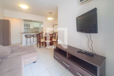 Sala de apartamento para alugar com 3 quartos, 90m² em Pitangueiras, Guarujá