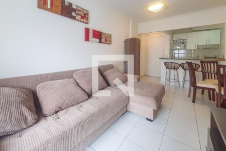 Sala de apartamento para alugar com 3 quartos, 90m² em Pitangueiras, Guarujá