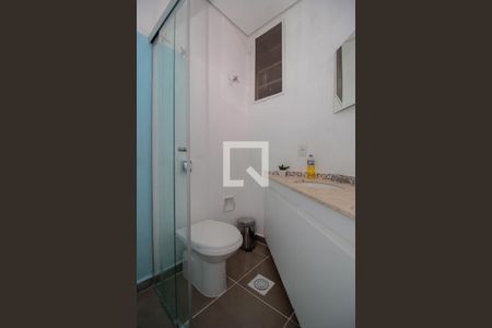 Banheiro de apartamento para alugar com 1 quarto, 50m² em Cerqueira César, São Paulo