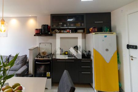 Sala e cozinha de apartamento à venda com 2 quartos, 32m² em Cambuci, São Paulo