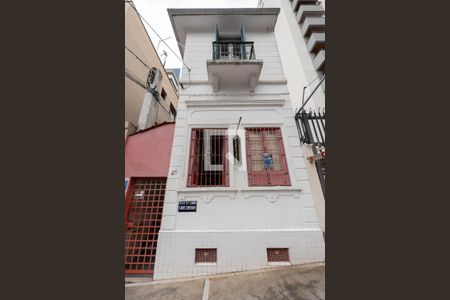 Studio para alugar com 20m², 1 quarto e sem vaga Studio para alugar com 20m², 1 quarto e sem vagaFachada