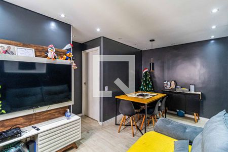 Sala de apartamento para alugar com 2 quartos, 45m² em Jardim do Lago, Osasco