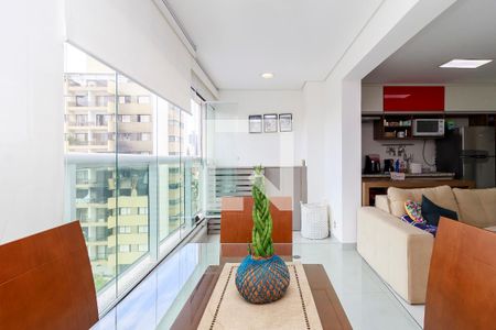 Sala - Varanda de apartamento à venda com 1 quarto, 43m² em Jardim Aeroporto, São Paulo