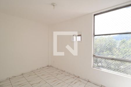 Quarto de apartamento para alugar com 2 quartos, 48m² em Engenho de Dentro, Rio de Janeiro