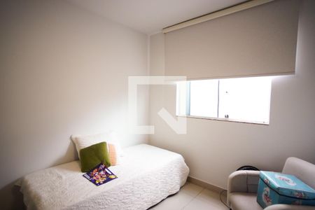 Quarto 1 de apartamento à venda com 3 quartos, 168m² em Pampulha, Belo Horizonte