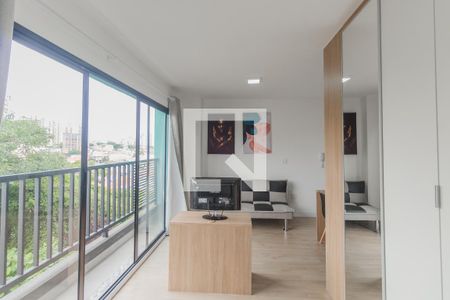 Sala de kitnet/studio para alugar com 1 quarto, 28m² em Jardim São Paulo(zona Norte), São Paulo