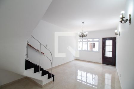 Sala de casa para alugar com 3 quartos, 140m² em Chácara Santo Antônio (zona Sul), São Paulo