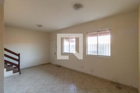 Sala de casa para alugar com 3 quartos, 82m² em Santa Amelia, Belo Horizonte