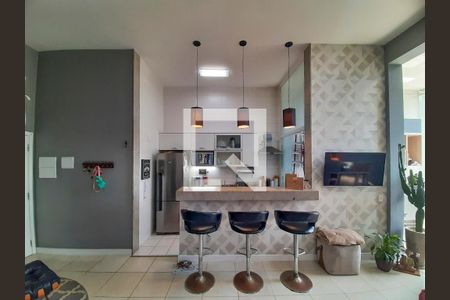 Cozinha de apartamento para alugar com 2 quartos, 77m² em Barra da Tijuca, Rio de Janeiro