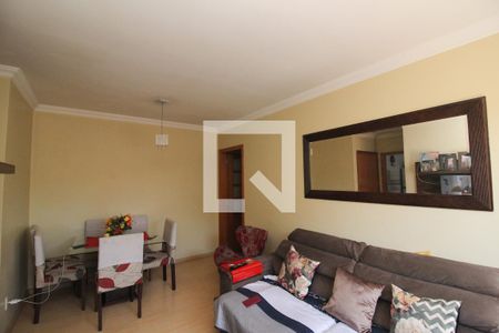 Sala de apartamento para alugar com 2 quartos, 70m² em Santo Antônio, Porto Alegre