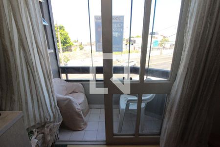 Sacada do Quarto 1 de apartamento para alugar com 2 quartos, 70m² em Santo Antônio, Porto Alegre
