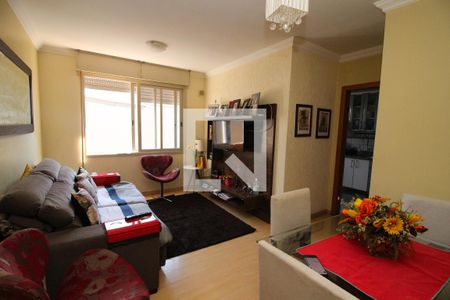 Sala de apartamento para alugar com 2 quartos, 70m² em Santo Antônio, Porto Alegre