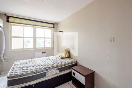 Quarto 1 de apartamento para alugar com 2 quartos, 56m² em Azenha, Porto Alegre
