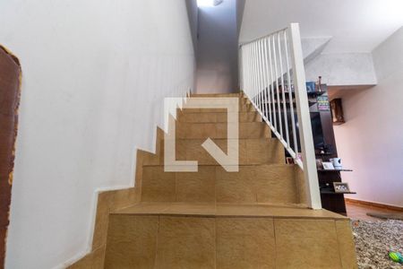 Escada de casa à venda com 3 quartos, 156m² em Jardim Coimbra, São Paulo