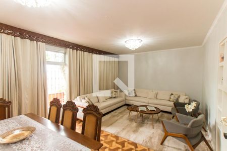 Casa à venda com 438m², 3 quartos e 5 vagasSala de Estar e Jantar  