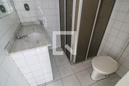 Banheiro de apartamento à venda com 1 quarto, 48m² em Santa Tereza , Porto Alegre