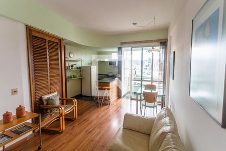 Sala de apartamento para alugar com 1 quarto, 50m² em Lourdes, Belo Horizonte