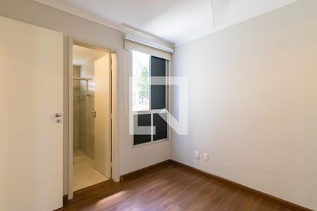 Quarto 1 - Suíte de apartamento à venda com 3 quartos, 133m² em Mansões Santo Antônio, Campinas