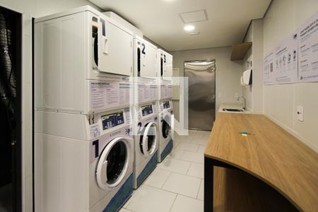 Studio para alugar com 24m², 1 quarto e sem vaga Studio para alugar com 24m², 1 quarto e sem vagaÁrea comum