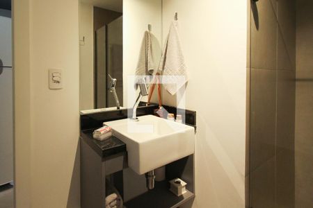 Studio para alugar com 24m², 1 quarto e sem vaga Studio para alugar com 24m², 1 quarto e sem vagaBanheiro