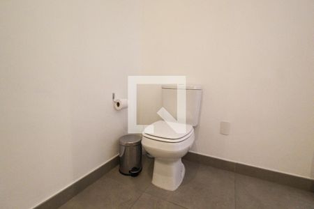 Studio para alugar com 24m², 1 quarto e sem vaga Studio para alugar com 24m², 1 quarto e sem vagaBanheiro
