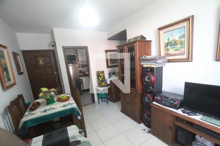 Sala de apartamento à venda com 2 quartos, 60m² em Santa Rosa, Niterói