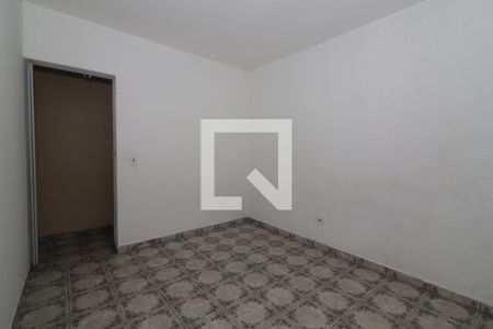 Quarto de casa para alugar com 2 quartos, 80m² em Jardim Ponte Rasa, São Paulo