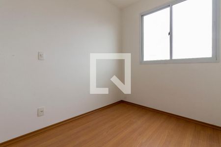 Quarto 2 de apartamento para alugar com 2 quartos, 40m² em Itaquera, São Paulo