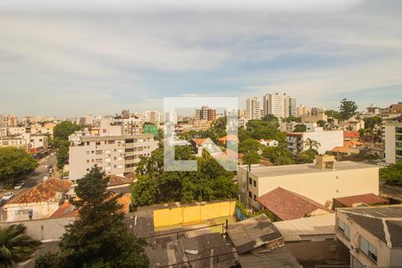 Vista da Sala de apartamento para alugar com 2 quartos, 70m² em Passo da Areia, Porto Alegre