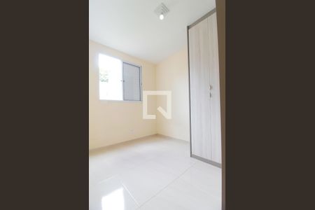 Quarto 1 de apartamento para alugar com 2 quartos, 39m² em Jardim Caiapia, Cotia