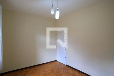 Sala de apartamento para alugar com 2 quartos, 75m² em Sion, Belo Horizonte