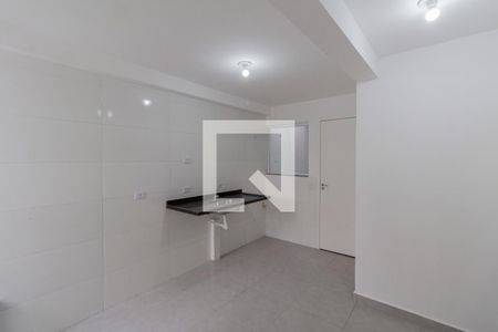 Sala e Cozinha Integrada de apartamento para alugar com 2 quartos, 35m² em Vila Lais, São Paulo