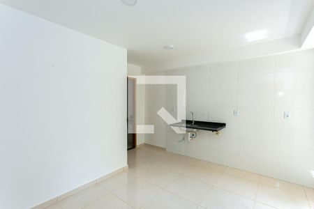 Apartamento para alugar com 34m², 2 quartos e sem vagaSala e Cozinha