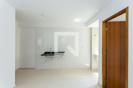 Apartamento para alugar com 34m², 2 quartos e sem vagaSala e Cozinha