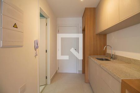 Cozinha de kitnet/studio para alugar com 1 quarto, 28m² em Paraíso, São Paulo