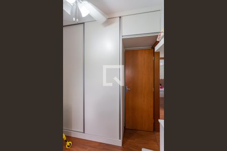 Quarto 2 de apartamento à venda com 3 quartos, 70m² em Buritis, Belo Horizonte