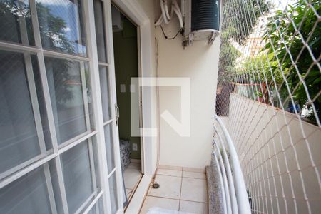 Sacada de apartamento para alugar com 2 quartos, 69m² em Centro, Ribeirão Preto