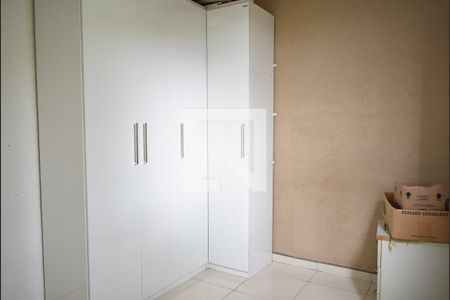 Quarto 1 de apartamento para alugar com 2 quartos, 45m² em Campo Grande, Rio de Janeiro