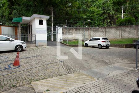 Estacionamento de apartamento à venda com 2 quartos, 45m² em Juliana, Belo Horizonte