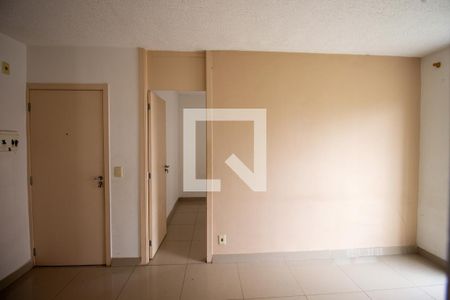 Sala de apartamento para alugar com 3 quartos, 52m² em Colônia (zona Leste), São Paulo